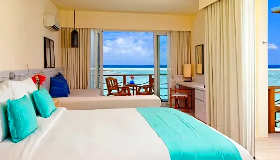 هتل هالیدی این ریزورت کاندوما مالدیو